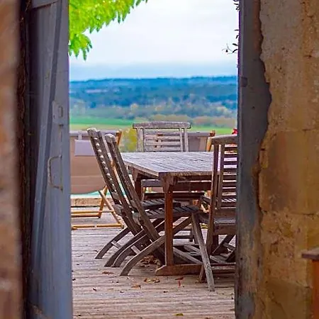 Propriété Le Monneton Couette-café 3*