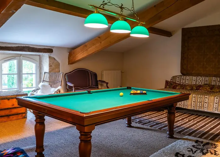 Propriété Le Monneton Bed and breakfast 3*